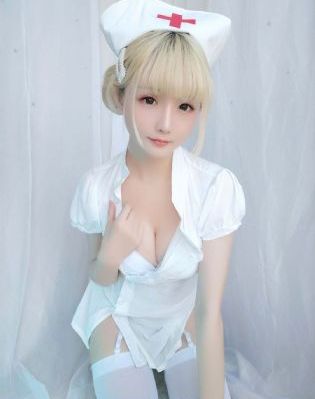17岁少女_BD英语在线播放