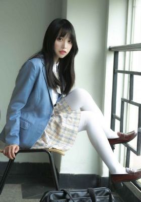 我的漂亮老师韩国_1080在线手机播放